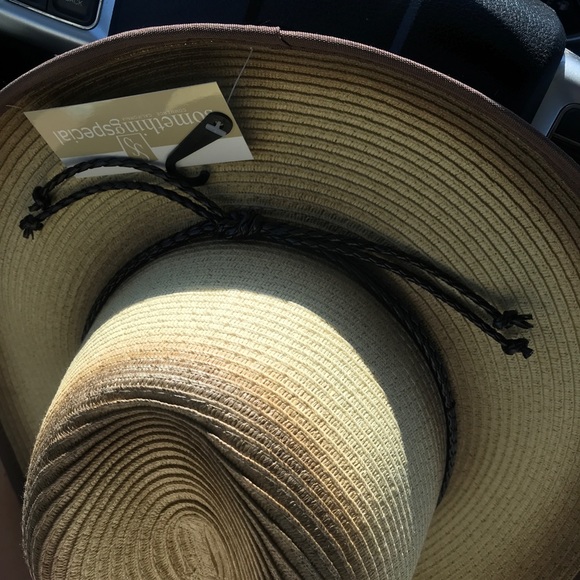Lydia Panama hat - Picture 5 of 5